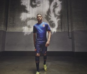 开云体育app-乌拉圭拿下乌克兰，克瓦拉茨赫利亚的关键先生之路，一场足球与地缘的隐喻